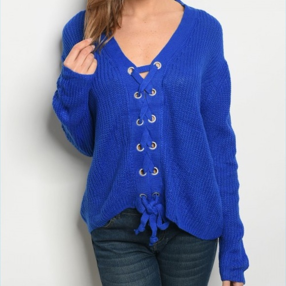 C.C. Boutique Sweaters - ONE LEFT SZ M!! Cable Knit Lace Up Front Sweater
